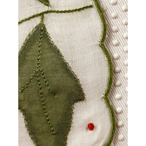 Christmas Holiday Embroidered Hanky Handkerchief Red Poinsettia Scalloped Edges - Picture 3 of 7